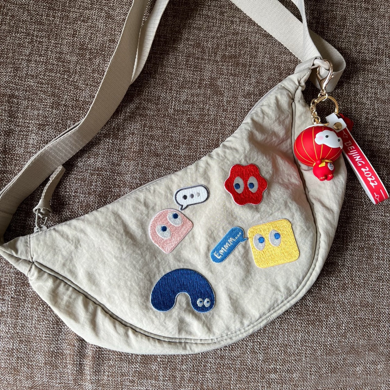Big-Eyed Planet Patches (Stick-On)