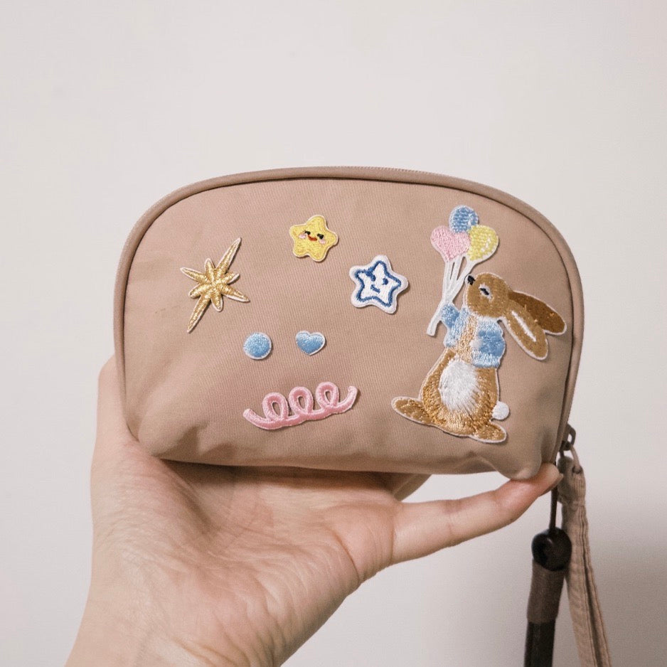 classic bunny with colorful balloons patch apply to makeup bag