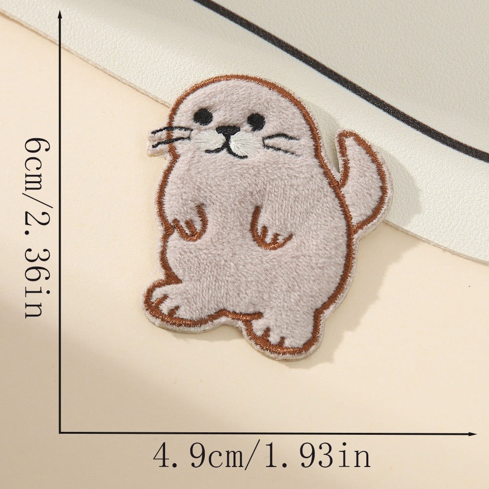 sitting chubby harp seal fluffy kawaii embroidered stick-on patch