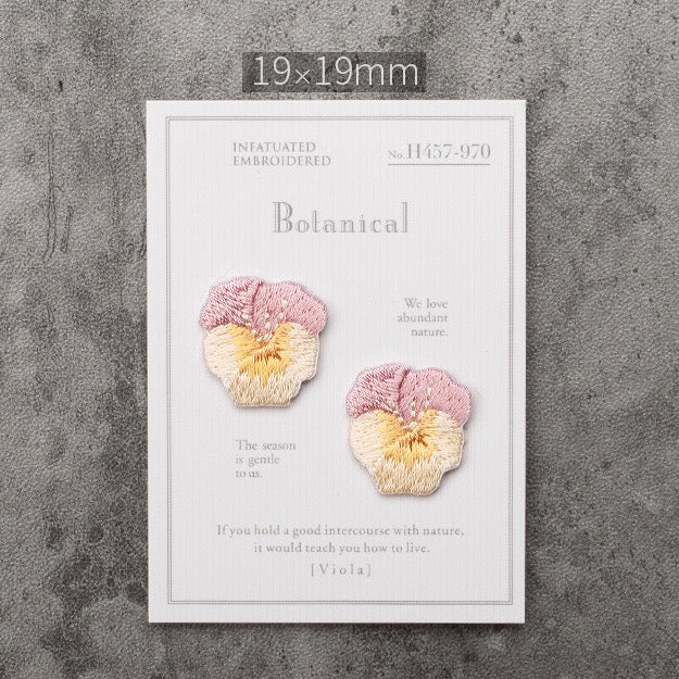 Beautiful flower Patches (Iron-On)