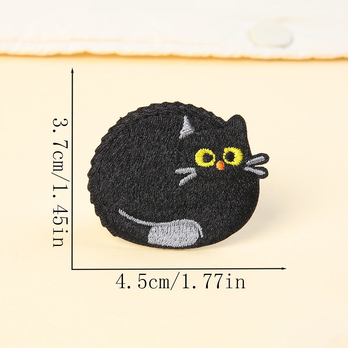 round ball chubby black cat embroidered stick-on patch — maximum loaf form