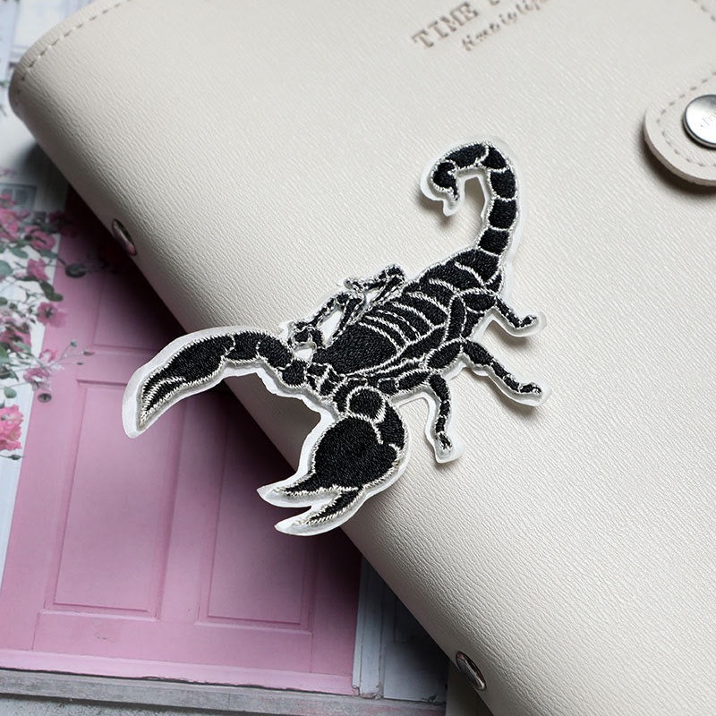 Gothic Animal Patches(Stick-On)